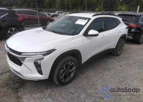 2024 Chevrolet Trax Fwd Lt z USA, uszkodzony, nr VIN KL77LHE2XRC031053